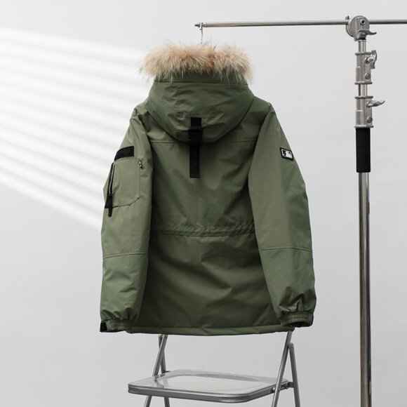 MLB Yankees Green Fur Collar Hooded Down Jacket - Picture 2 of 9